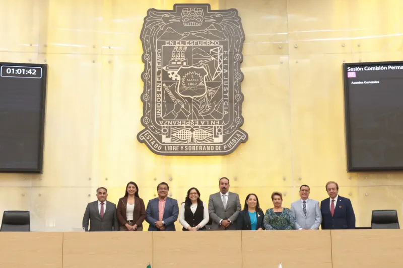 Presentan en el Congreso de Puebla iniciativa para garantizar protección de personas adultas mayores