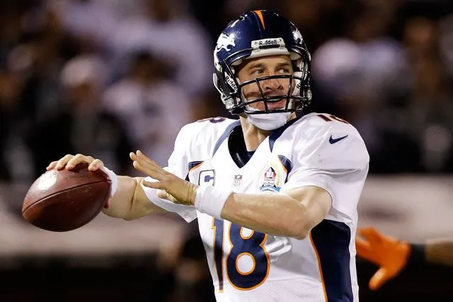 Manning alarga racha positiva de Denver; 26-13 a los Raiders