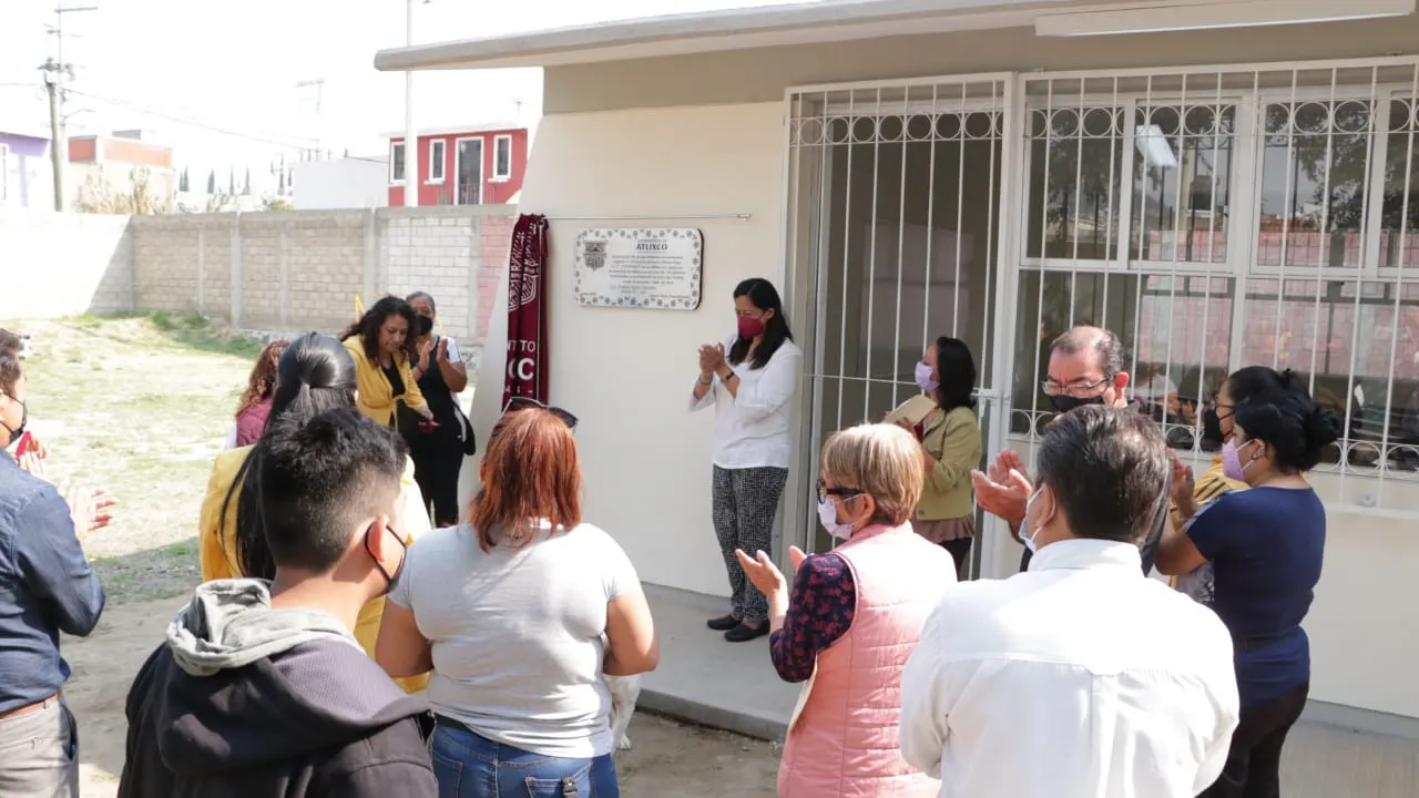 Ariadna Ayala inaugura otra obra educativa en beneficio de la niñez atlixquense