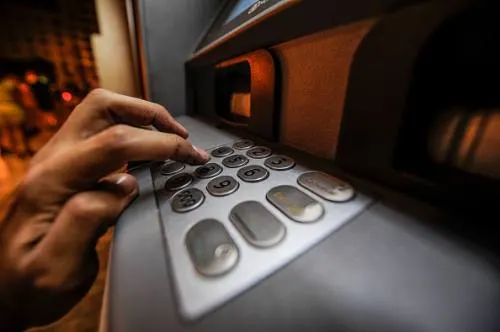 Sucursales bancarias suspenderán operaciones el 12 de diciembre