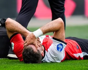 Feyenoord confirma que Santiago Giménez estará fuera tres meses por lesión