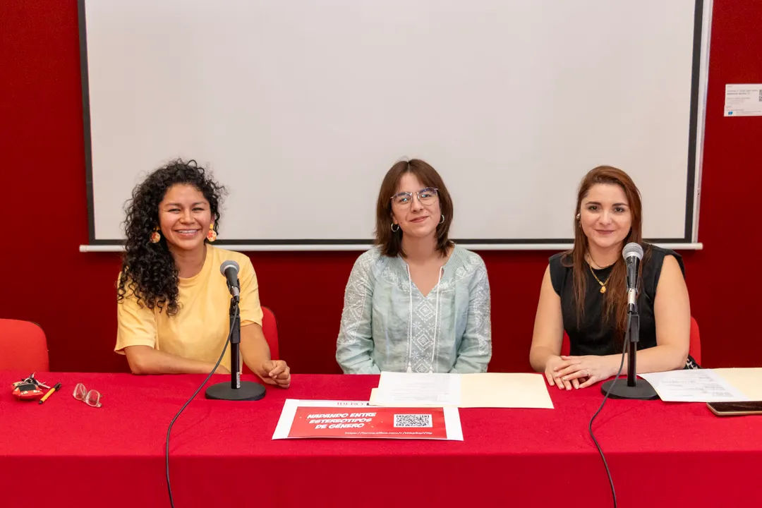 Ibero Puebla llama a cuestionar estereotipos de género