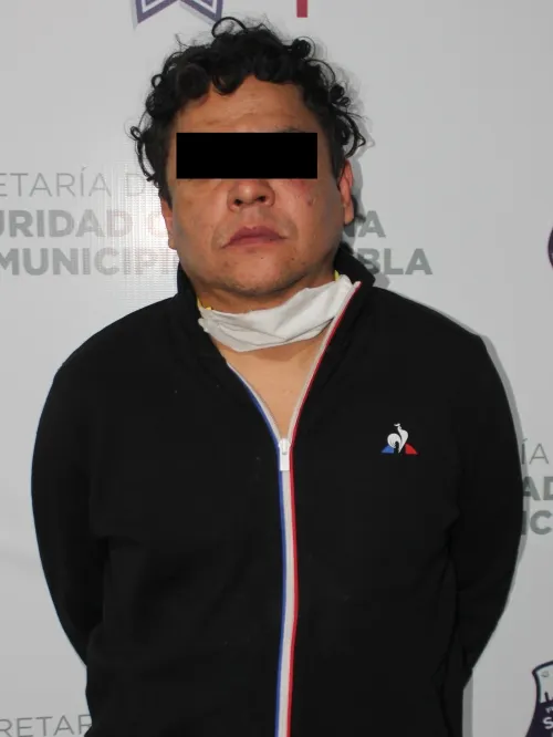 Tras persecución, SSC detiene a hombre por portación ilegal de arma de fuego
