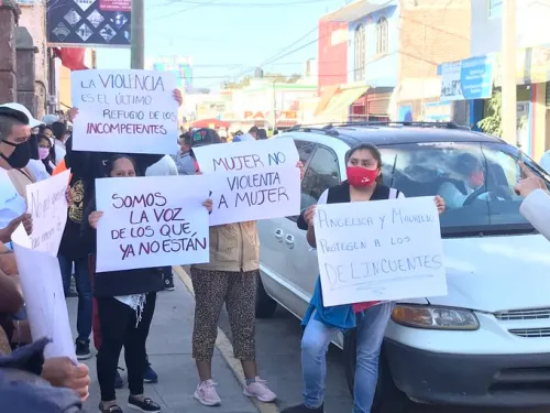 Exigen a Angélica Alvarado que deje de proteger a los delincuentes