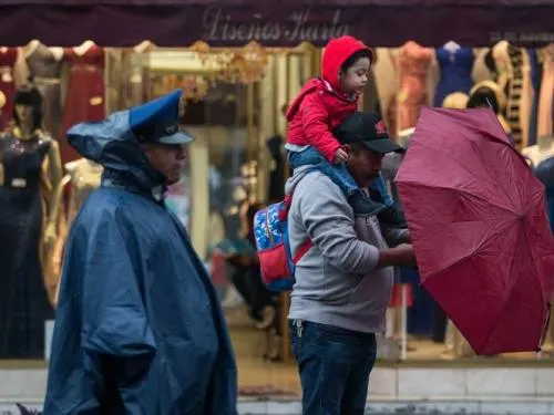 Prevén granizadas y posibles nevadas en varios estados del país