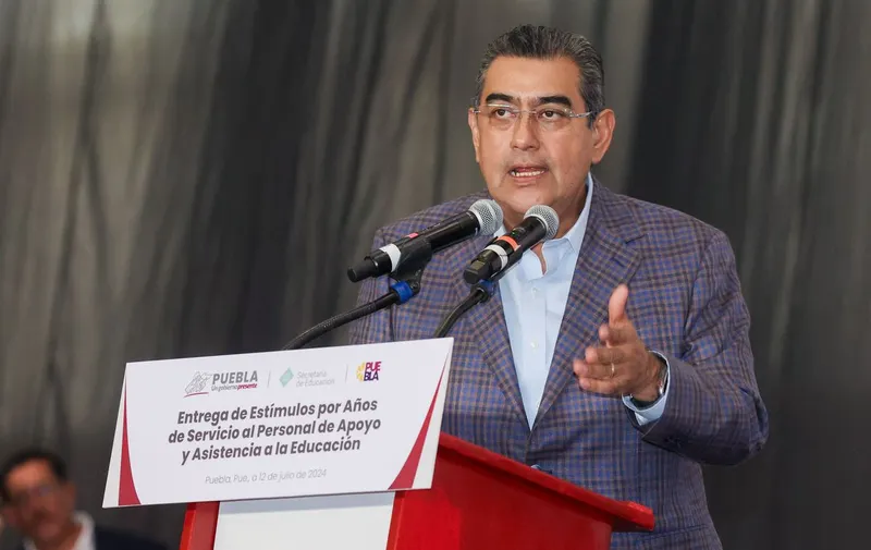 sergio-salomon-cespedes-peregrina