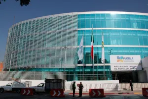 Aprehenden a violador deportado de EU