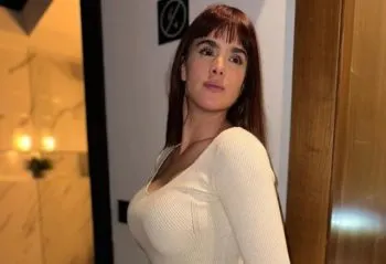 Gala Montes revela romance con su mánager y la tunden en redes sociales