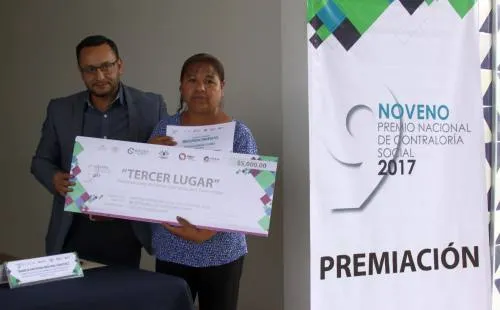 Entregan reconocimientos a ganadores del Premio Nacional de Contraloría Social
