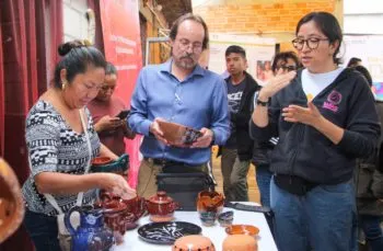 Inaugura Enrique Glockner “Encuentro Alfarero. Comunidades de conocimiento”