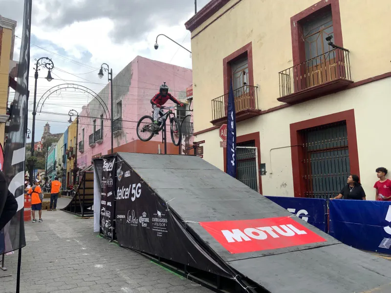 atlixco-festival-manos-con-historia-serial-nacional-downhill