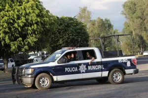 Desarman en Jalisco a policías municipales