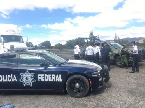 Carreteras de Puebla vigiladas por Ejército y Policía Federal para inhibir asaltos