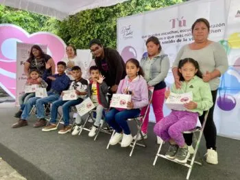 Entrega SEDIF 50 aparatos auditivos en coordinación con la Fundación Dante Eludier