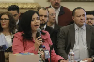 Sólo 2 por ciento de empleados no cumplió con declaración: Aguirre