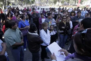 Sólo hay 90 padres de familia del CENHCH contra la rueda