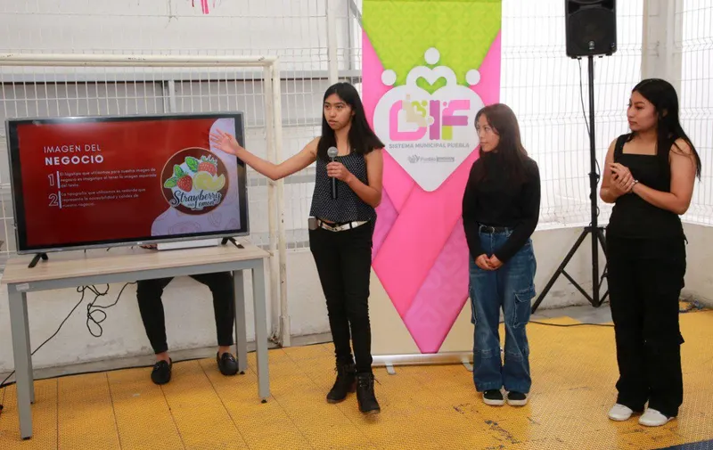smdif-pue-preparatoria-hibrida-emprendimiento