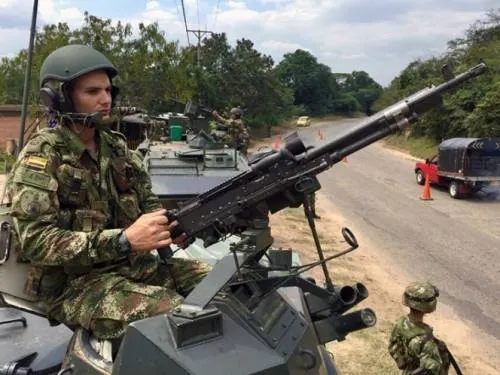 Militares y mineros se enfrentan en Venezuela; reportan 18 muertos