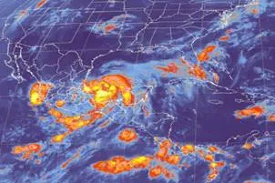 Suspenden clases por tormenta tropical ?Barry?