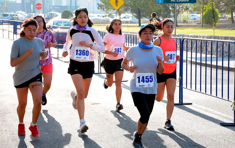 buap-primera-carrera-de-la-mujer