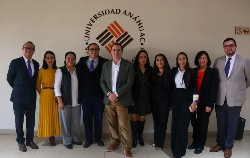 juan-miguel-zunzunegui-universidad-anahuac-pue