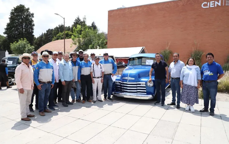 Expo Rodada "Prende Motores por una Sonrisa 2023"