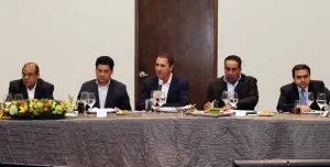 RMV se reúne con diputados federales, quiere 5 por ciento más de presupuesto