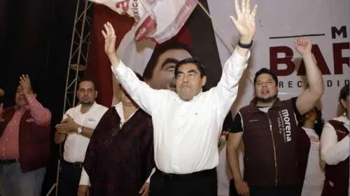 Con 20.97%, Barbosa encabeza preferencia para ser el gobernador de Puebla, según casa encuestadora