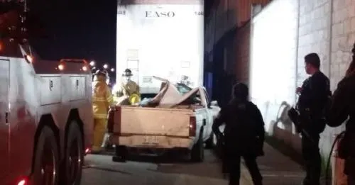 Conductor muere prensado tras aparatoso accidente en Parque Industrial Puebla 2000