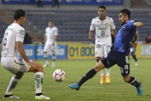 Puebla suma tres valiosos puntos al vencer 1-0 a León