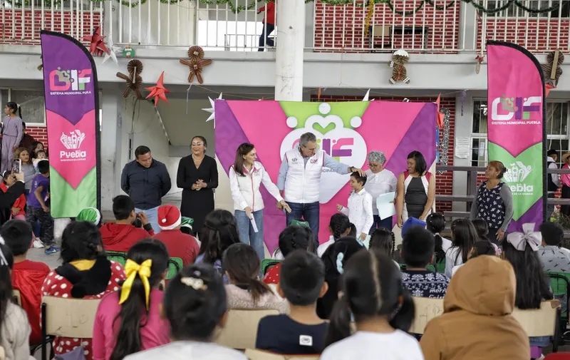 smdif-pue-desayunador-escolar-col-union-antorchista