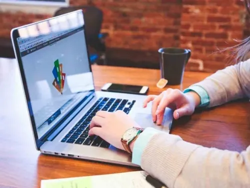 Cuarentena amplió brecha digital en México