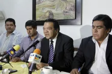 Transportistas juran que sus unidades fueron secuestradas para el bloqueo
