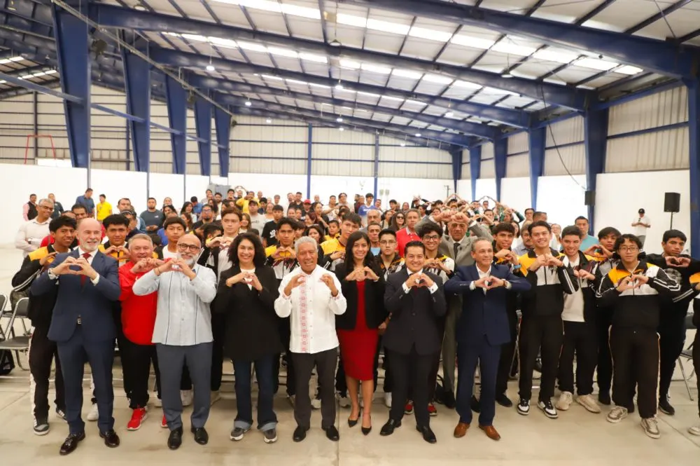 Con “Aférrate a tus sueños”, UDEP refuerza educación integral de jóvenes poblanos