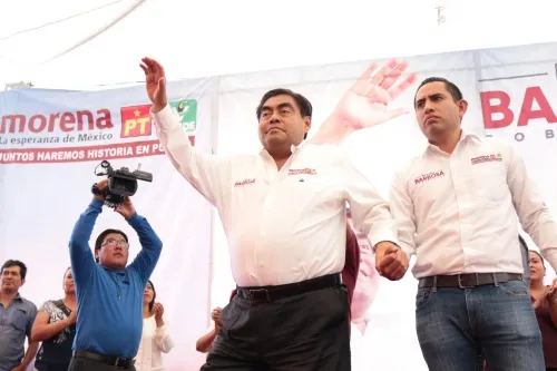 Héctor Larios hace el ridículo asegurando que están arriba en las encuestas