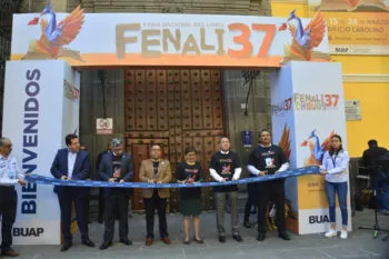 Inaugura Lilia Cedillo la edición 37 de la Fenali en la BUAP