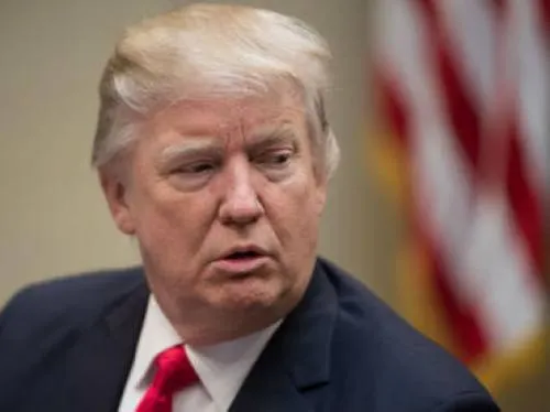 Trump reprocha a empresa por traer empleos a México