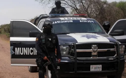 Destituyen a todos los policías de Galeana por vínculos con grupos criminales
