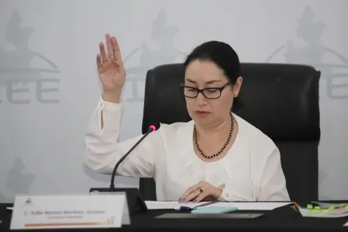 Firmes aspirantes a presidente del IEE a pesar de modificación a convocatoria