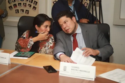 Carrancá debe ratificar su renuncia al Congreso para que sea válida: Biestro