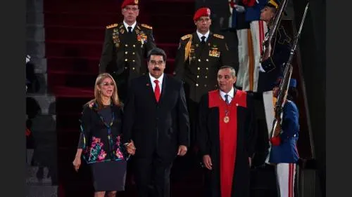 Maduro juramenta para segundo mandato pese a rechazo internacional
