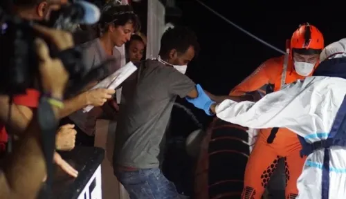 Italia incauta ‘Open Arms’ y ordena desembarco de migrantes