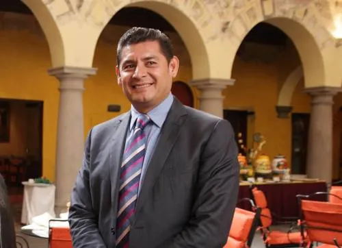 El Oso de Armenta en el Congreso de López Obrador