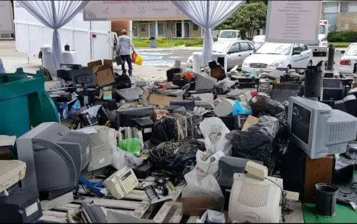 Mexicanos producen en promedio 10 kilos de basura electrónica al año