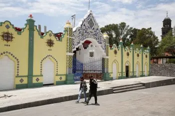 Para la primera semana de septiembre quedará terminada remodelación del mercado de El Alto