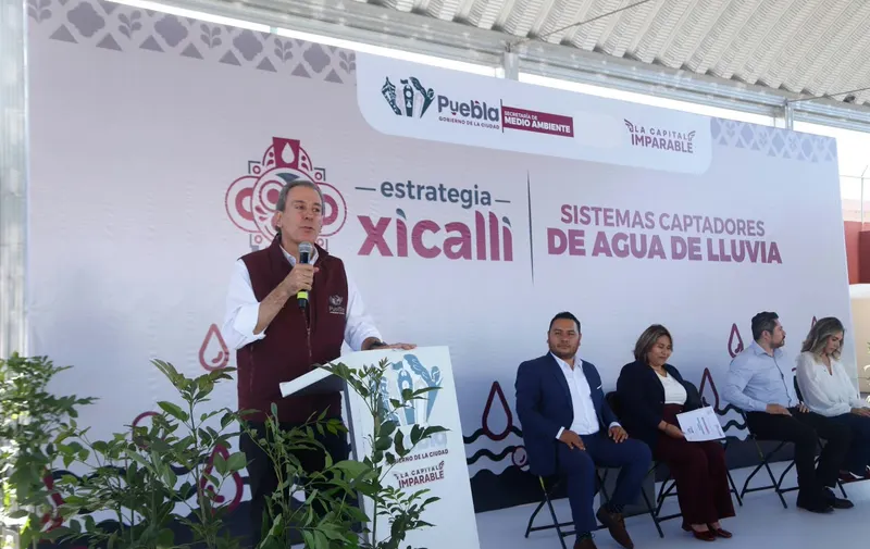 Instala Ayuntamiento 124 captadores pluviales en escuelas públicas de Puebla capital mediante la estrategia Xicalli