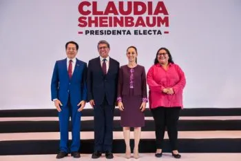 Sheinbaum y grupo parlamentario de Morena se reunieron en la Cámara de Diputados: “vamos a ser muy responsables”