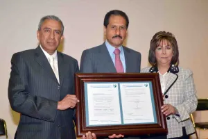 Refrenda BUAP compromiso con la calidad académica: Esparza