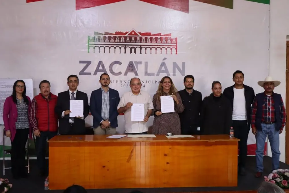 Zacatlán firmó convenio con la Comisión de Mejora Regulatoria para agilizar apertura de empresas