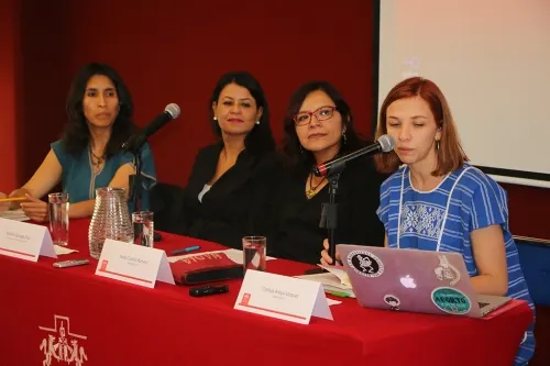 Economía pospatriarcal: “sin ellas, el mundo no se mueve”